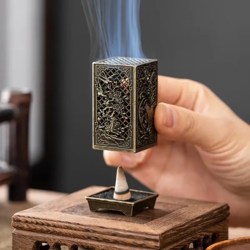 Incense Cone Holder - Vierkante verticale wierookbrander Kleine Xiangyun-legering wierookhouder
